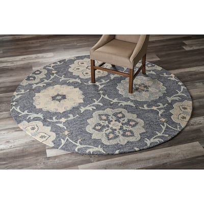 Sevita Traditional Floral Garden Wool Area Rug