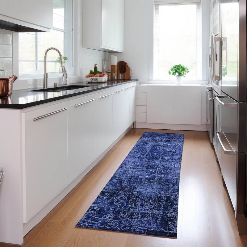 Machine Washable Indoor/ Outdoor Abstract Solid Chantille Rug - Navy - 2'3" x 7'6"