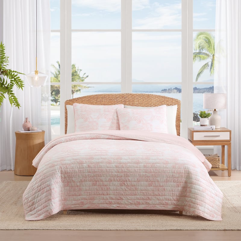 Tommy Bahama Beach Bluff Toile Cotton Reversible Pink Quilt Set