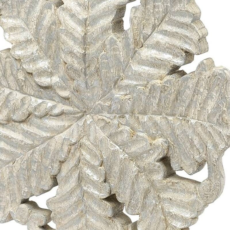 HomeRoots Petite Wood And Metal Floral Decor Piece