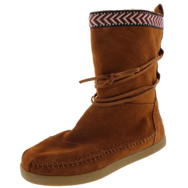 ladies moccasin boots