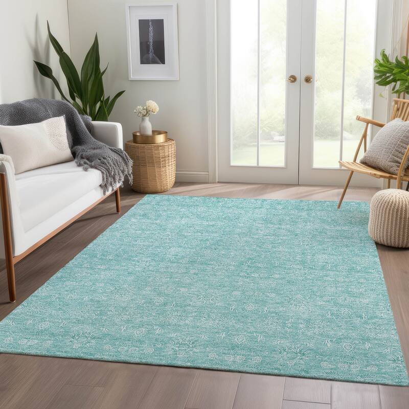 Machine Washable Indoor/ Outdoor Chantille Traditional Floral Rug - Aqua - 2'6" x 3'10"