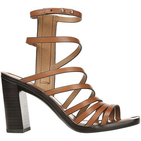 franco sarto winnie
