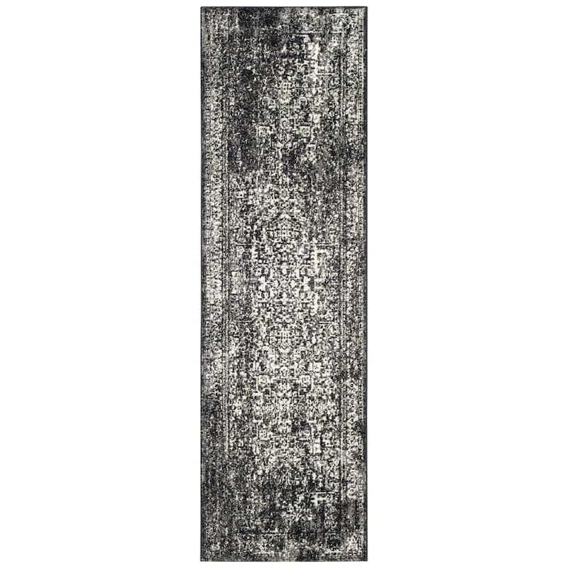 SAFAVIEH Evoke Quinn Vintage Distressed Rug