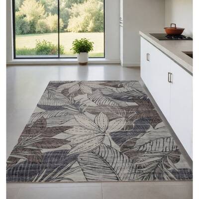 Ceyu Distressed Floral Traditional Stain Resistant Woven Durable Area Rug By HomeRoots