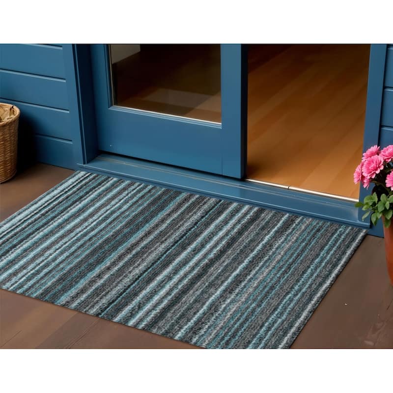 HomeRoots Striped Transitional Rectangle Outdoor Rug - 3' x 5'