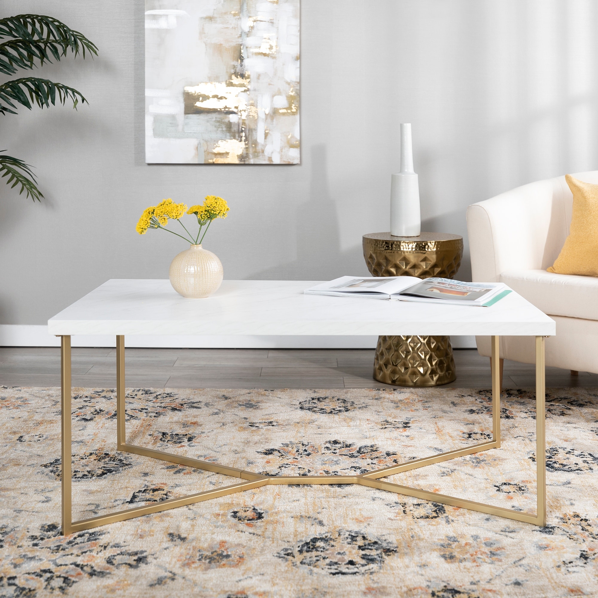 Shop Silver Orchid Ipsen Modern Coffee Table On Sale Overstock