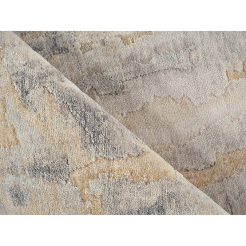 Infinity Handmade Wool/Nylon in Gray/Silver Area Rug