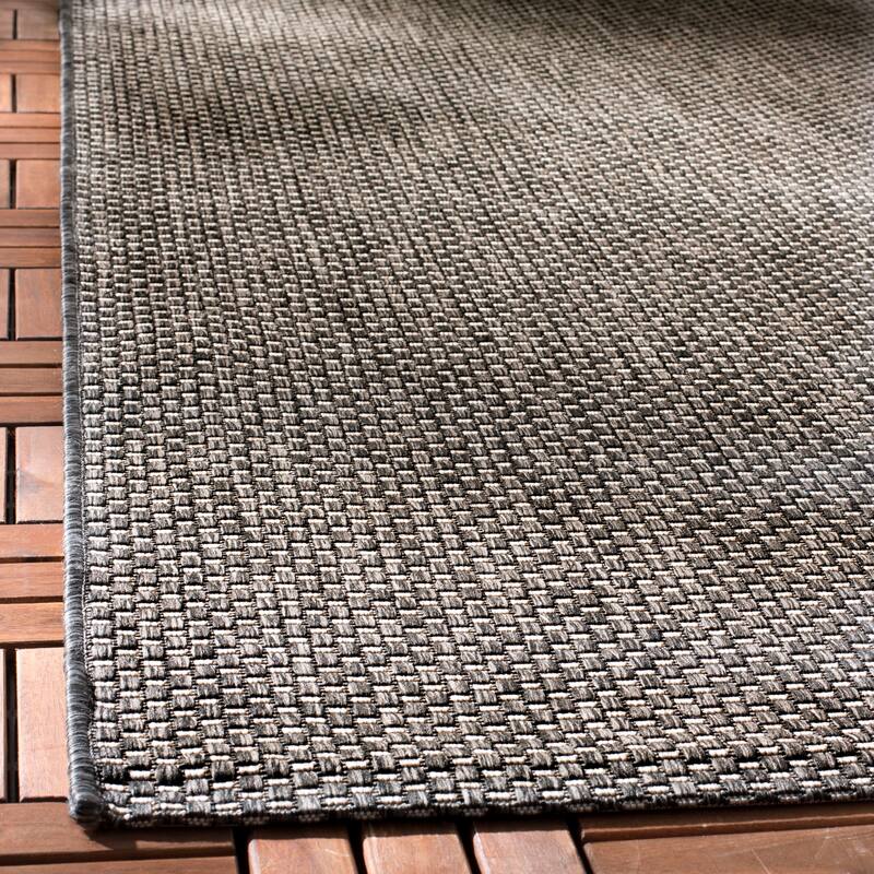 SAFAVIEH Courtyard Jonell Indoor/ Outdoor Patio Backyard Rug