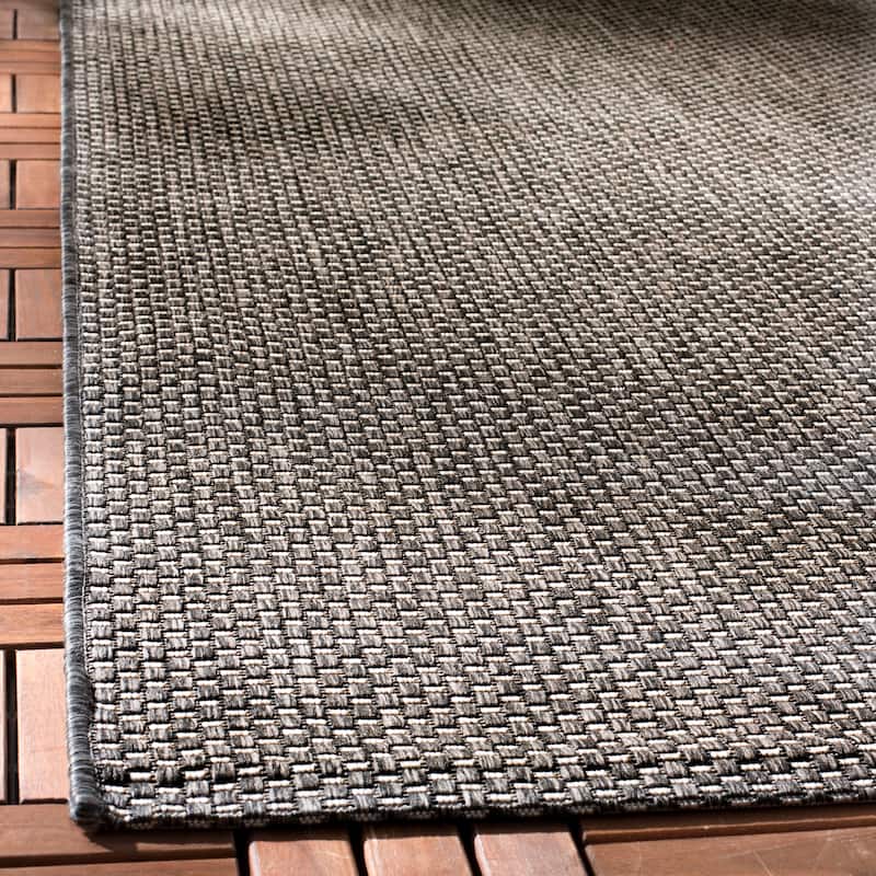 SAFAVIEH Courtyard Jonell Indoor/ Outdoor Patio Backyard Rug