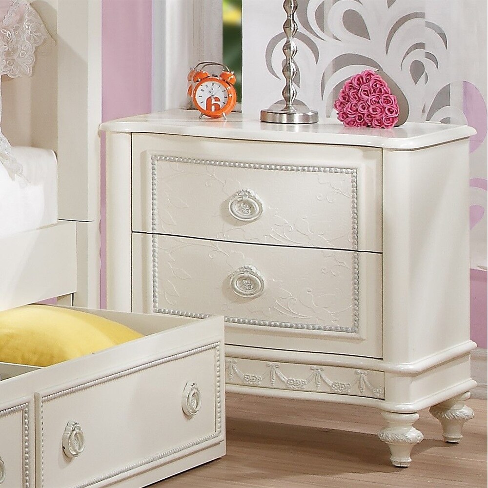 Cream dresser and nightstand new arrivals