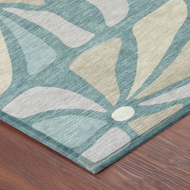 Machine Washable Indoor/ Outdoor Modern Gilcrest Chantille Rug