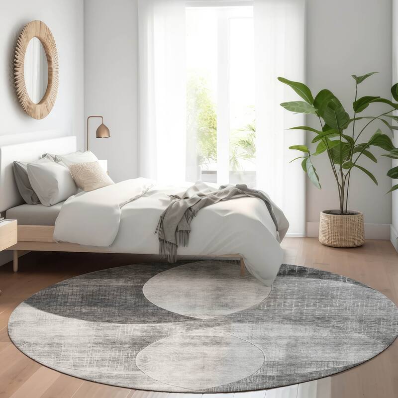 Machine Washable Indoor/ Outdoor Contemporary Deco Chantille Rug - Gray - 8' x 8'