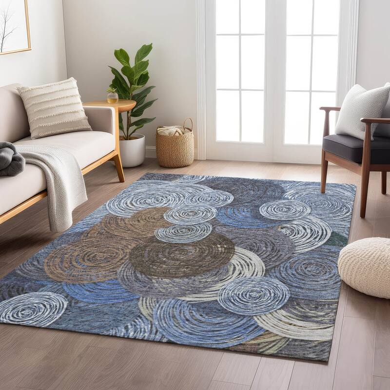 Machine Washable Indoor/ Outdoor Modern Twister Chantille Rug