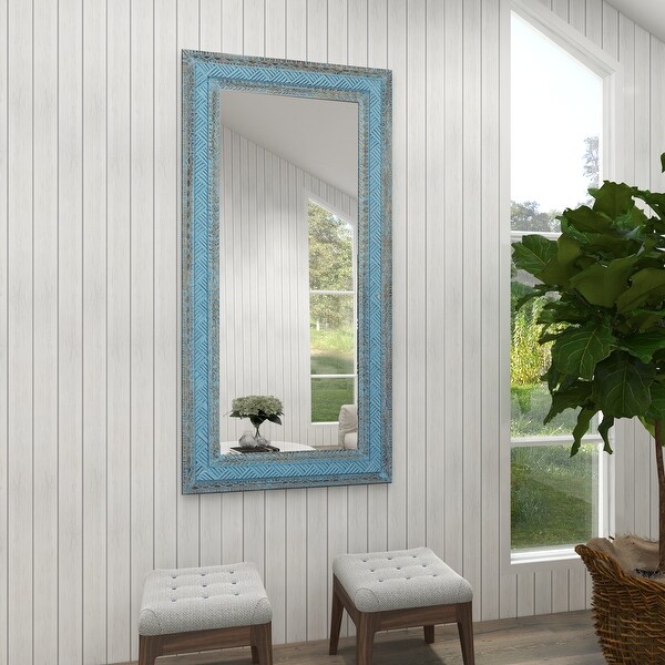 Blue wall mirror outlet