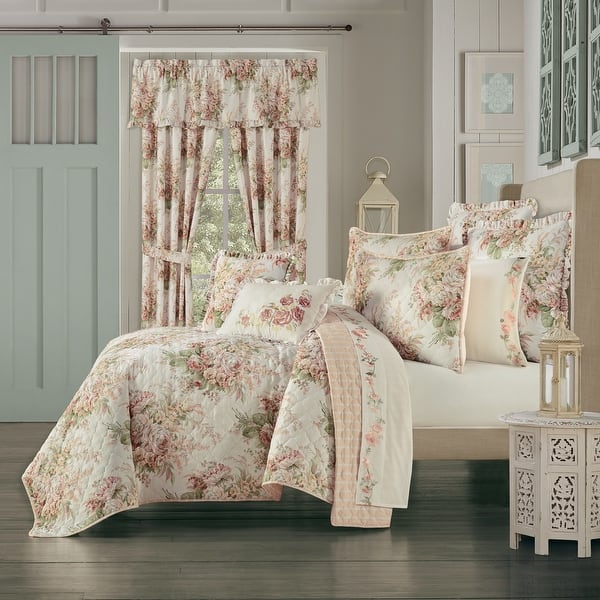 Royal Court Estelle Coral Quilt Set Bed Bath & Beyond 35406299
