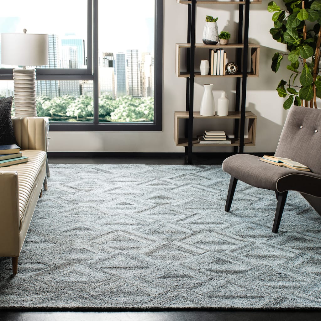 SAFAVIEH Handmade Abstract Gulshara Modern Wool Rug