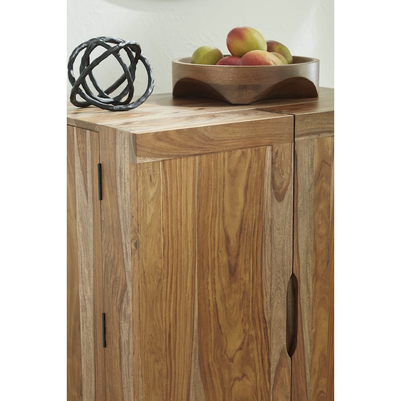 Signature Design by Ashley Dressonni Brown Bar Cabinet - 32" W x 20" D x 45" H