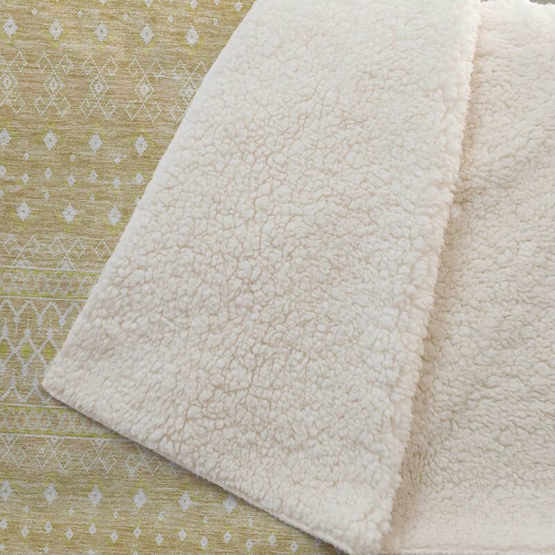 Premium Machine Washable Boho Moroccan Sherpa Throw Blanket