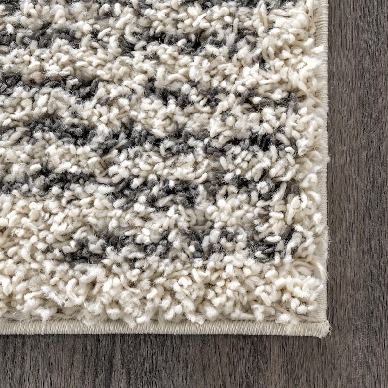 Nuloom Geometric Scarlette Abstract Diamonds Soft Shag Area Rug