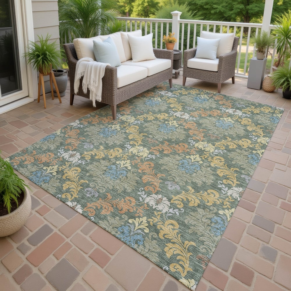 Machine Washable Indoor/ Outdoor Damask Patna Chantille Rug