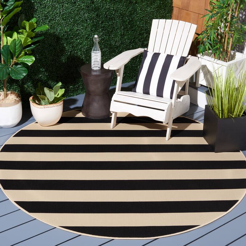 SAFAVIEH Courtyard Maysa Indoor/ Outdoor Waterproof Backyard Patio Rug - 6'7" Round - Beige/Black