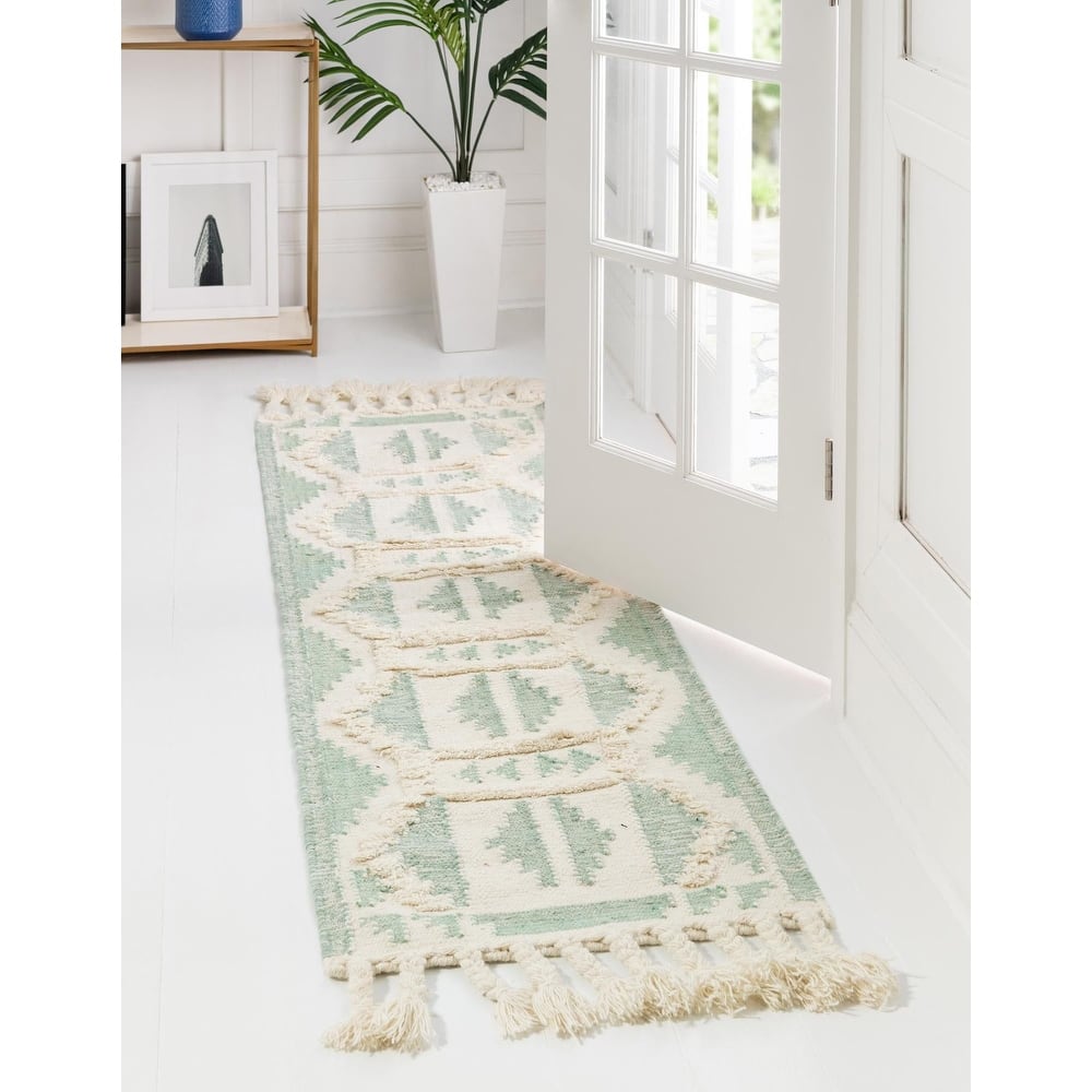 Contemporary Izhobert Collection Area Rug
