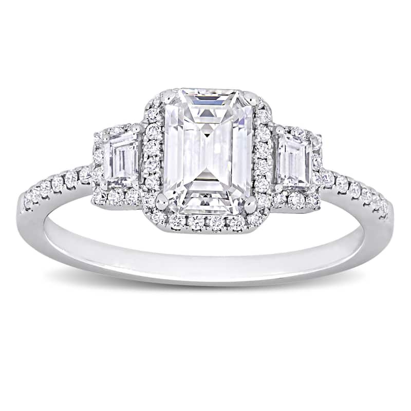 Miadora 1 1/3ct TDW Diamond Halo Three-Stone Ring in 18k White Gold
