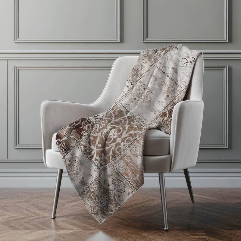 Premium Machine Washable Traditional Patchwork Sherpa Throw Blanket - Beige - 4'2" x 5'10"