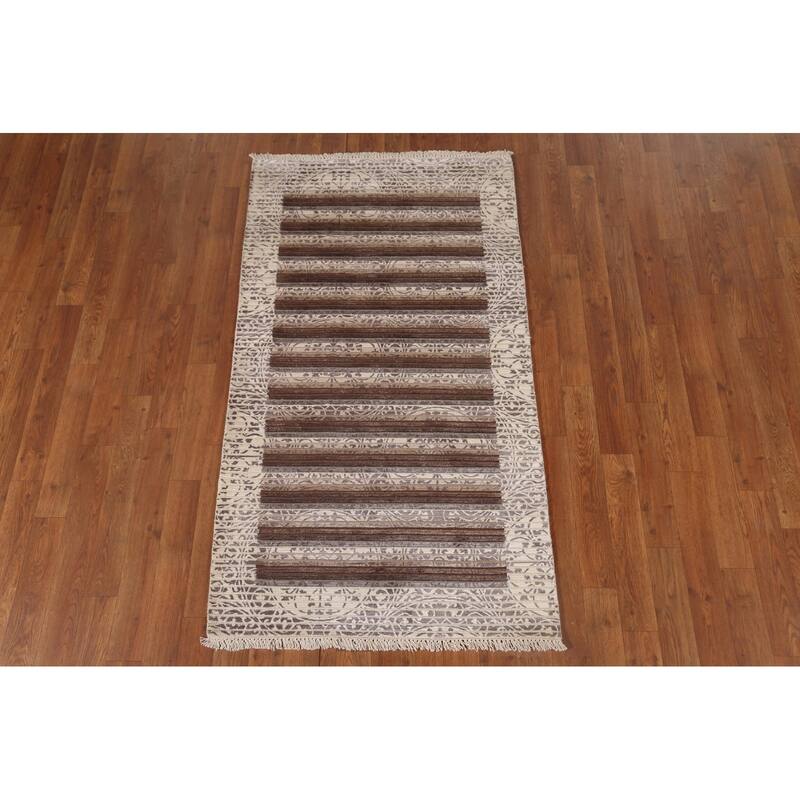 Abstract Accent Rug Hand-Knotted Modern Wool Carpet - 2'9"x 4'11"