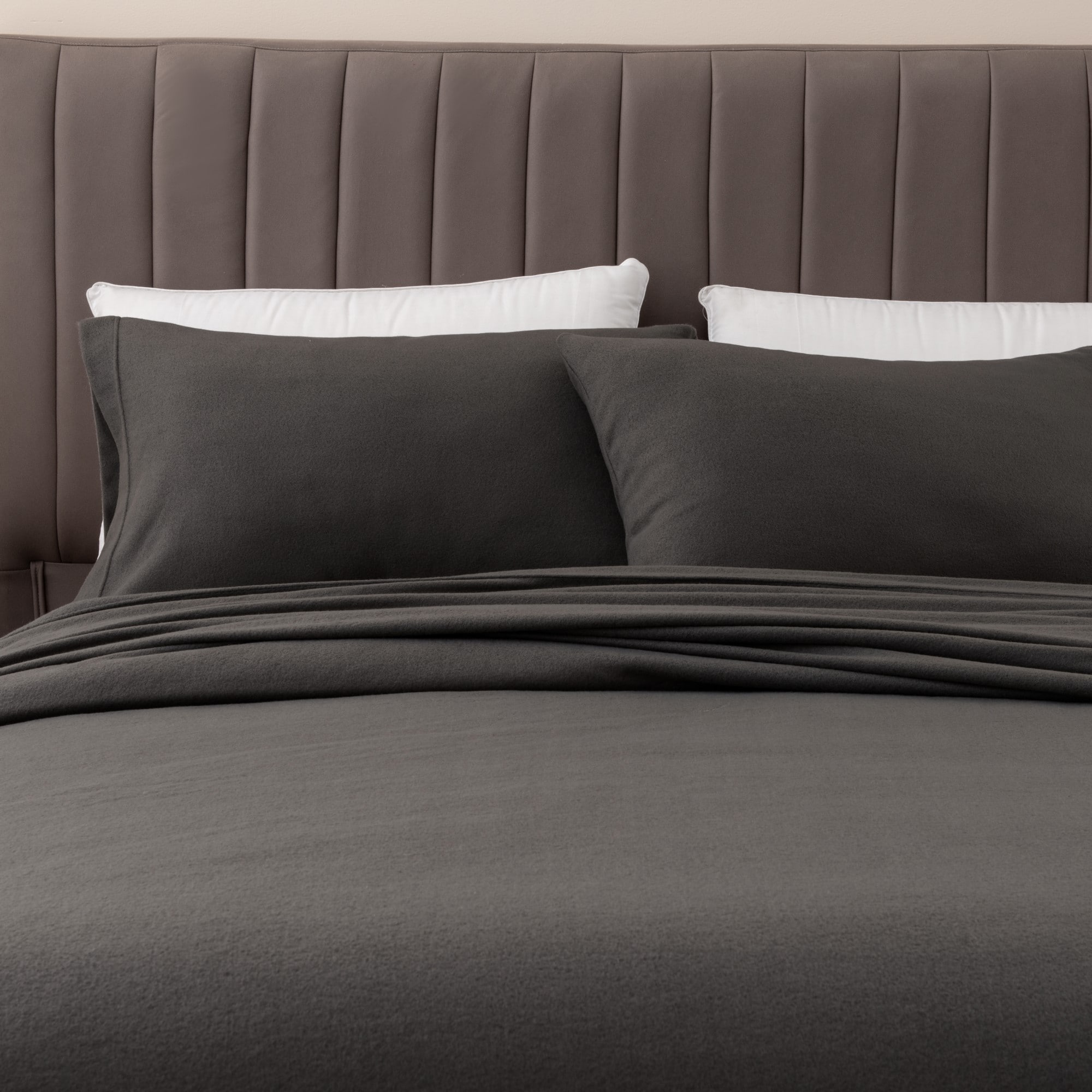 Premium Super Soft Extra Plush Fleece Sheet Set - Picture 11 of 37