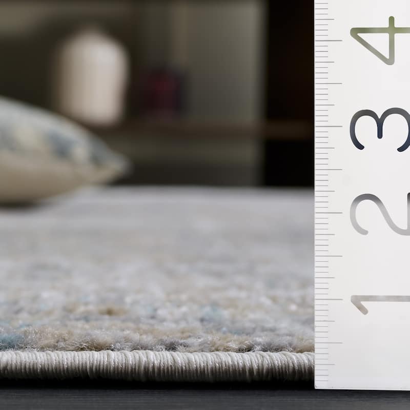 SAFAVIEH Adirondack Guillerma Modern Abstract Distressed Rug