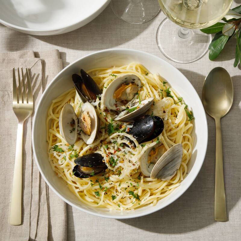 Gibson Home Zen Buffet 4-Piece or 6-Piece 8.5-inches DinnerBowl Set