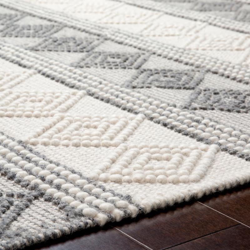 Livabliss Freya Handmade Modern Rustic Area Rug