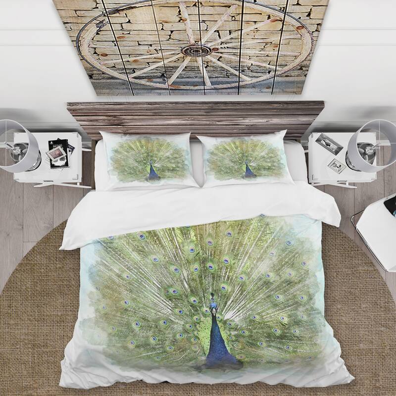 Designart 'Peacock Bird' Traditional Duvet Cover Set