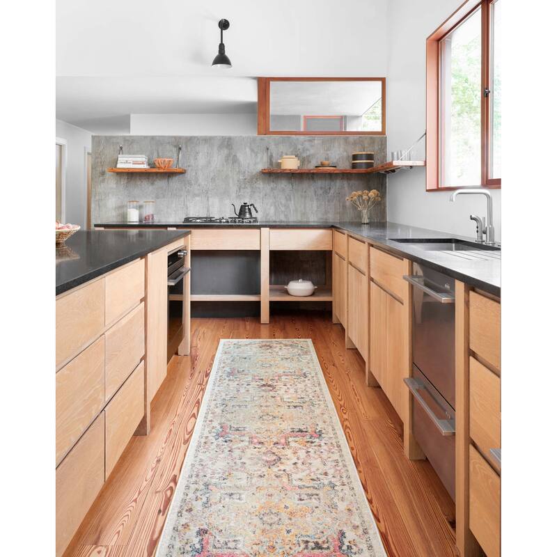 Alexander Home Jennifer Collection Bohemian Medallion Distressed Area Rug
