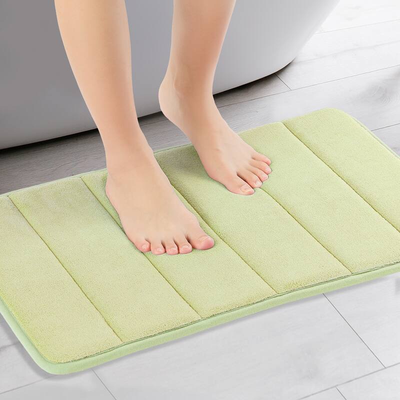 Non Slip Bathroom Rug Thick Soft Bathroom Mat Quick Dry Anti Skid Bath Rugs Absorbent Machine Washable - Green - 16" x 24"