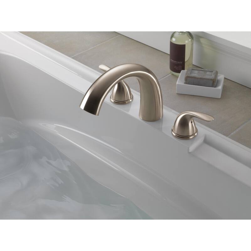 Delta Classic Deck Mounted Roman Tub Filler Trim with Metal Lever