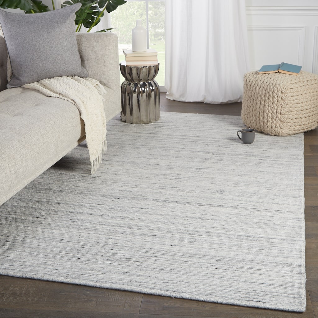 Everen Handmade Indoor/ Outdoor Solid Area Rug