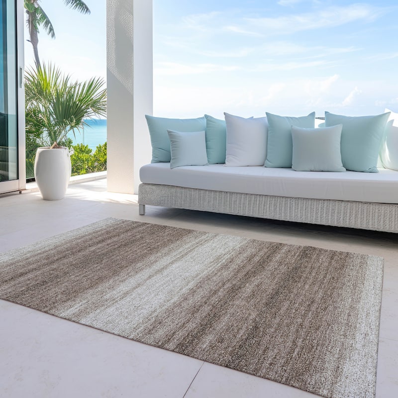 Machine Washable Indoor/ Outdoor Ombre Stripe Chantille Rug