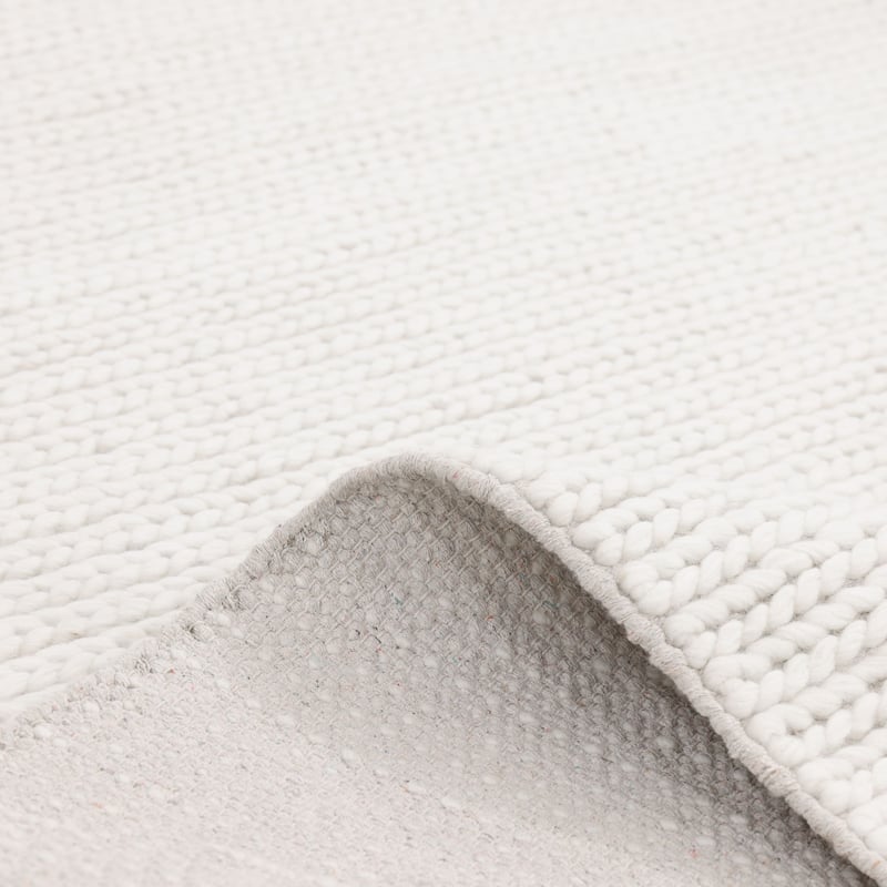 Overton Handmade Modern Contemporary Solid Area Rug