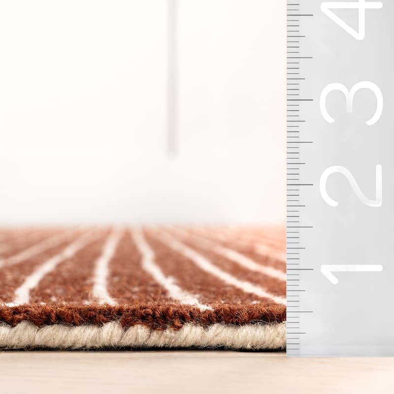 Nuloom Melrose Checked Wool Area Rug