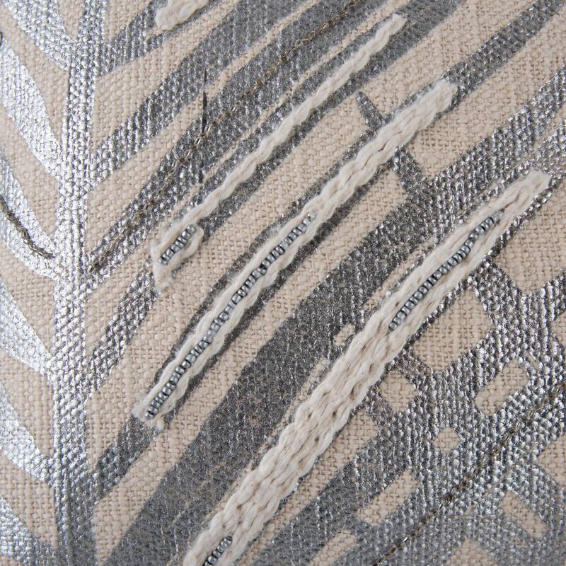 Rizzy Home Botanical Embroidered Throw Pillow, 18-inch