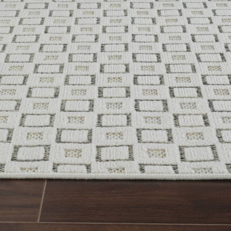 Elto Abstract Shapes Weather Resistant Sleek Contemporary Outdoor Rug - 6' X 9'