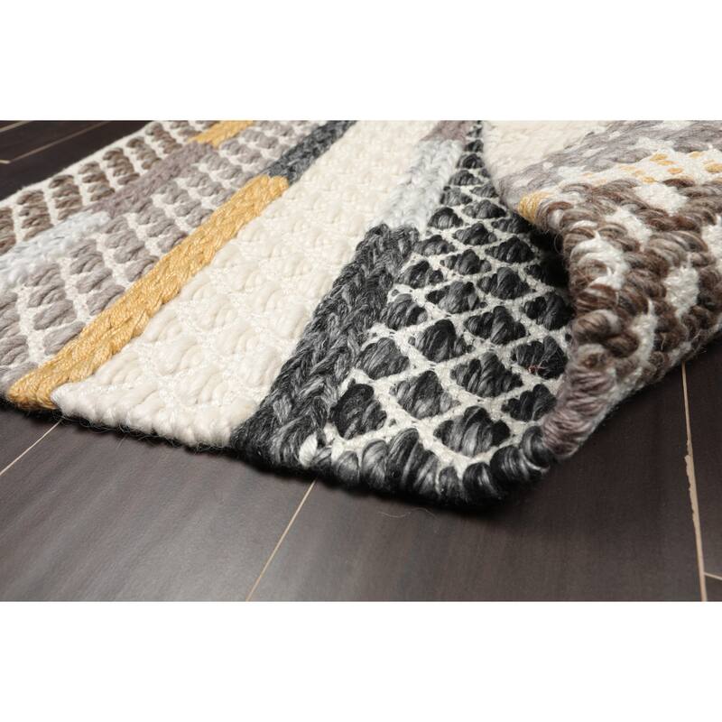 Hand Made Ivory Polyester  Modern & Contemporary Oriental Area Rug - 2' x 3'