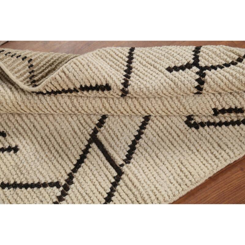 Ivory Moroccan Oriental Accent Rug Handmade Wool Carpet - 2'9"x 5'7"