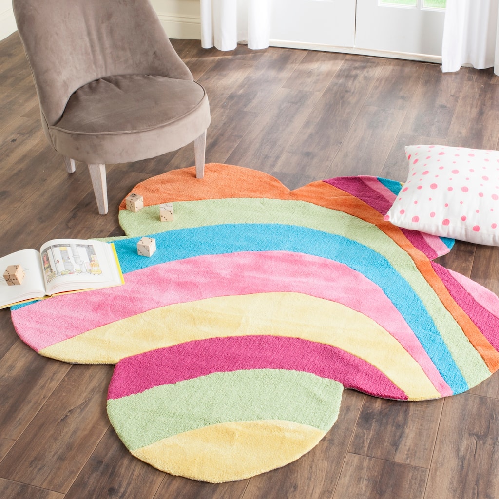 SAFAVIEH Handmade Children's Rainbow Leaf New Zealand Polyester Rug
