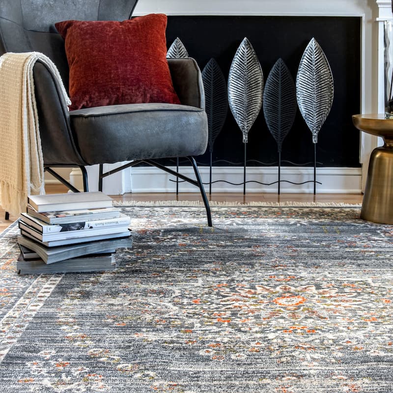 Nuloom Penny Vintage Floral Medallion Area Rug