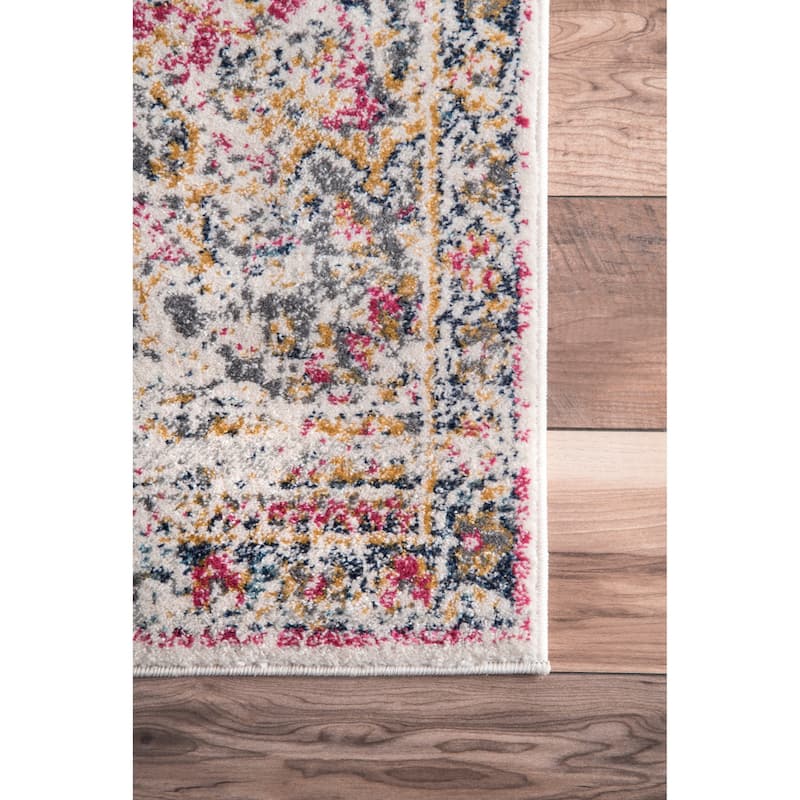 Nuloom Vintage Persian Medallion Faded Area Rug