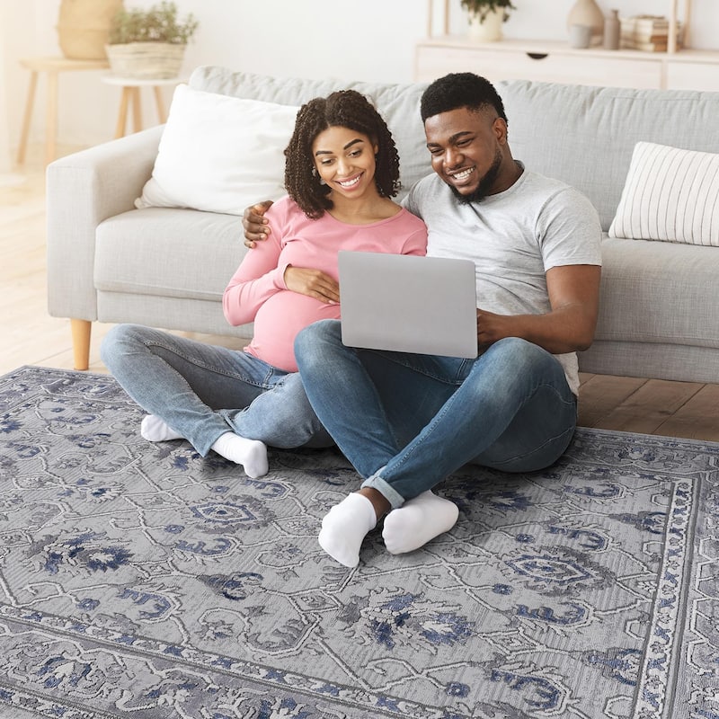 Abstract Area Rug - 8' x 10'